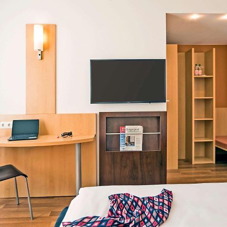 Ibis Berlin City Sud Экстерьер фото