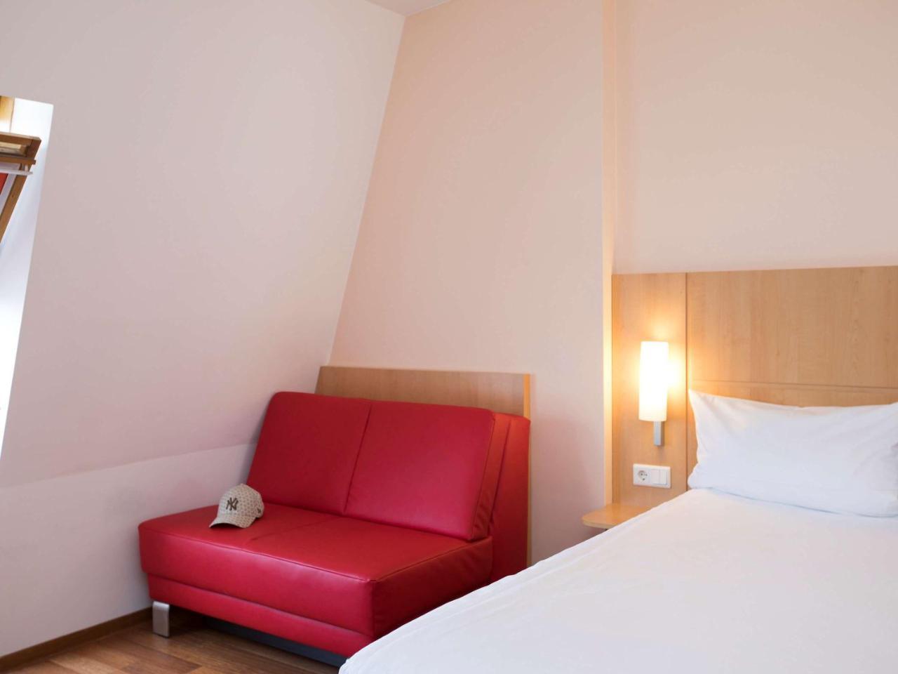 Ibis Berlin City Sud Экстерьер фото